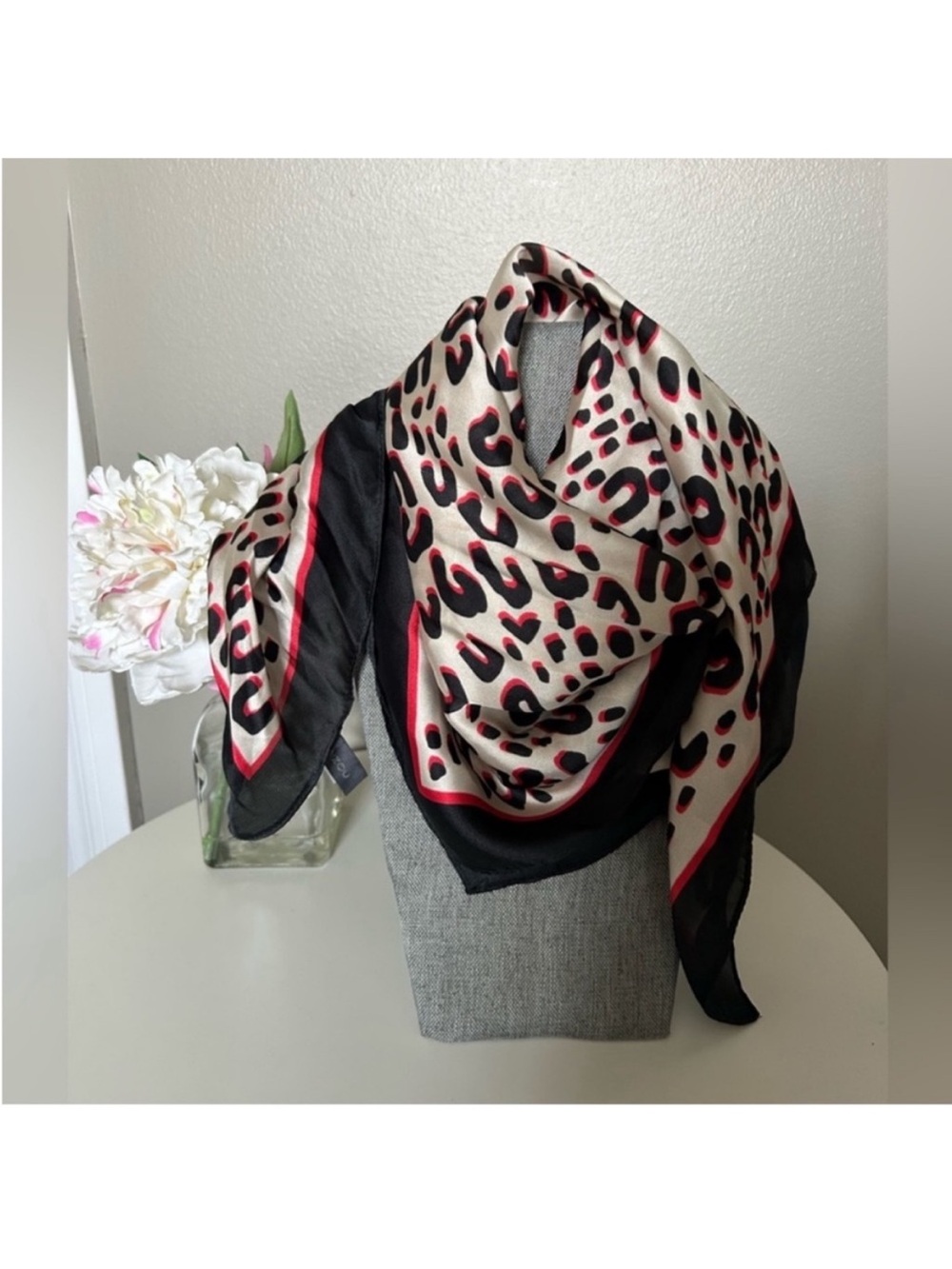 Bizou Léopard Scarf